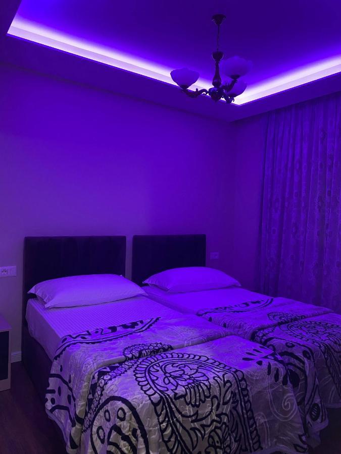 Apartment Komatas Modern In Bllok Area *