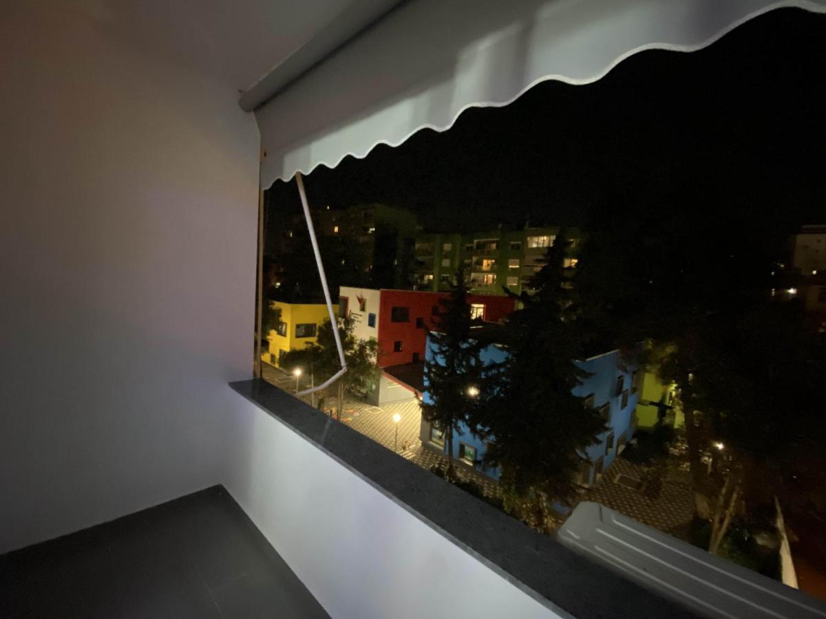 Apartment Komatas Modern In Bllok Area *